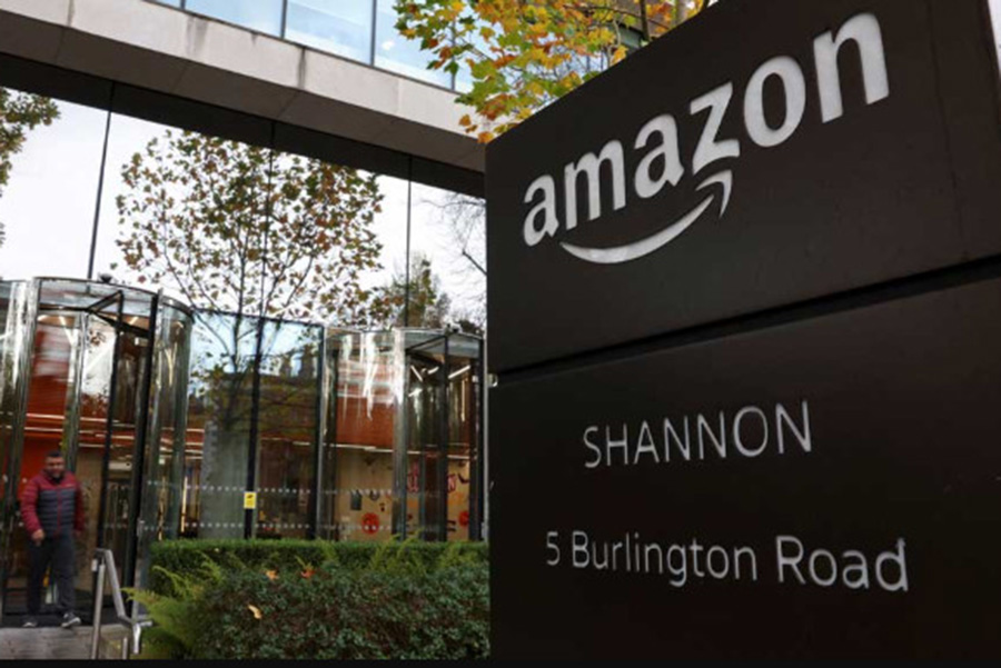 Amazon shares soar as cloud growth beats expectations